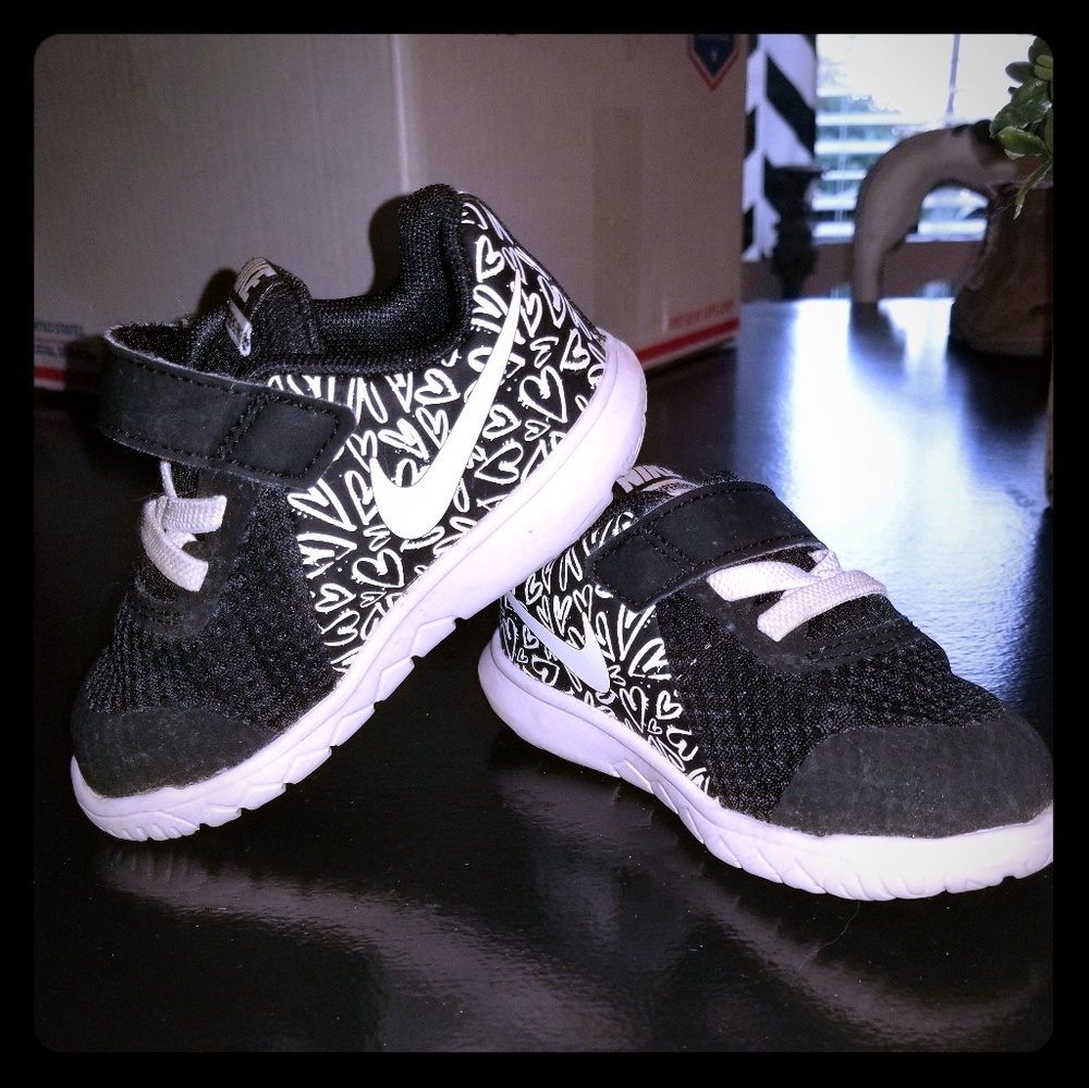 6c nike toddler girl shoes